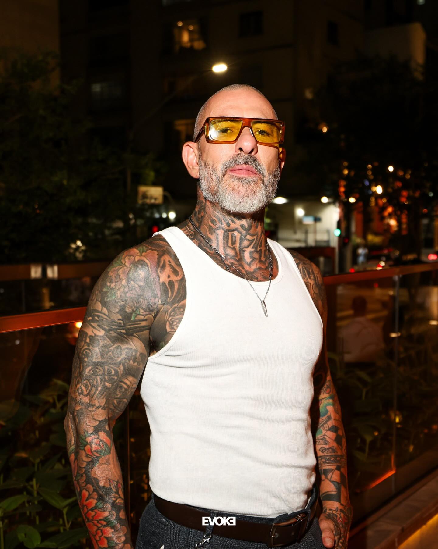 Evoke — atitude